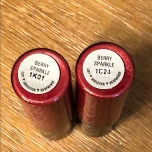 Mary Kay Makeup - BERRY SPARKLE Nourishine Lip Gloss Mary Kay Makeup - BERRY SPARKLE Nourishine Lip Gloss